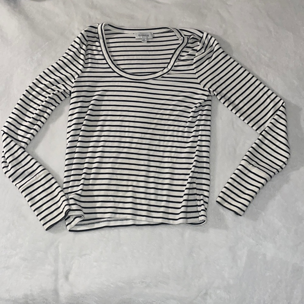evereve basic long sleeve tee
